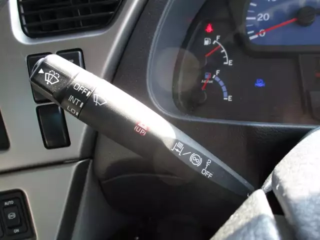 平成26年10月中古大型日産UDクオンの画像37