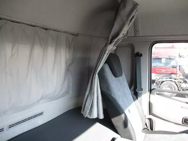 平成26年10月中古大型日産UDクオンの画像42