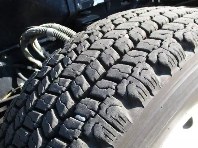 平成26年10月中古大型日産UDクオンの画像43