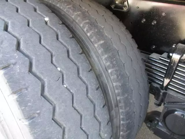 平成26年10月中古大型日産UDクオンの画像47