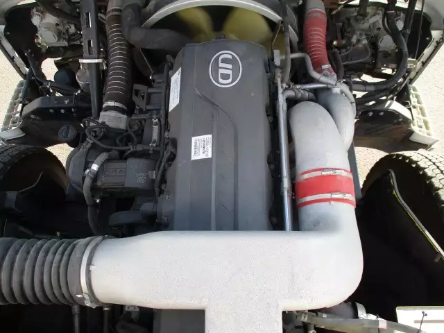 平成26年10月中古大型日産UDクオンの画像50