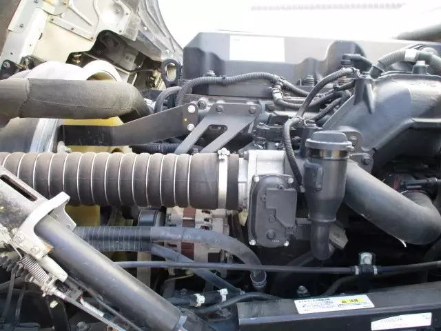 平成26年10月中古大型日産UDクオンの画像51