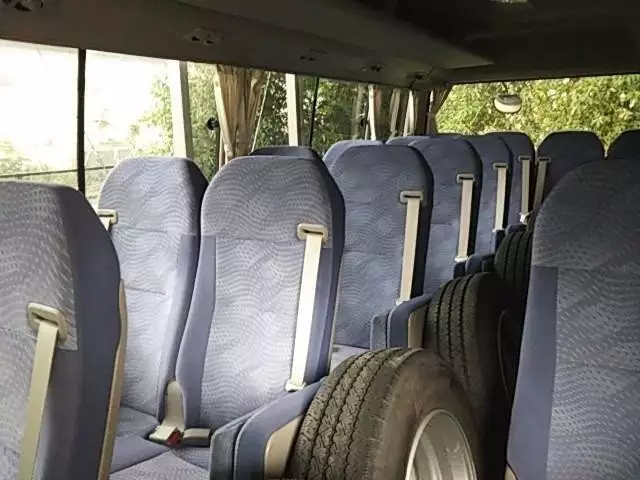 平成27年02月中古中型バストヨタトヨタの画像12