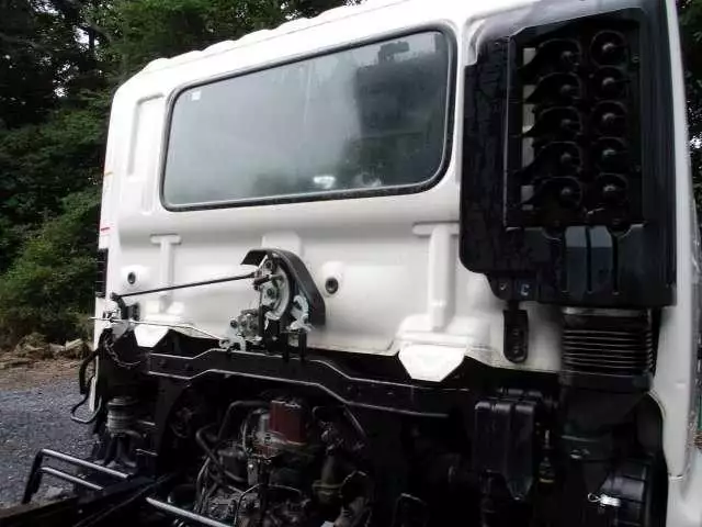 平成25年12月中古中型日野日野の画像19