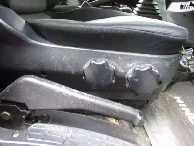 平成25年12月中古中型日野日野の画像29