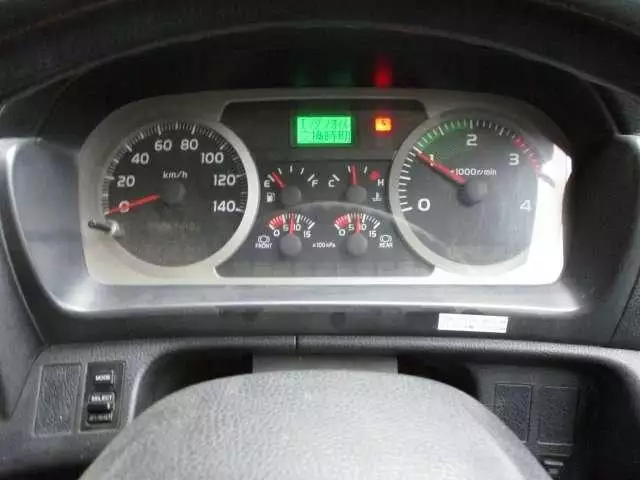 平成25年12月中古中型日野日野の画像37