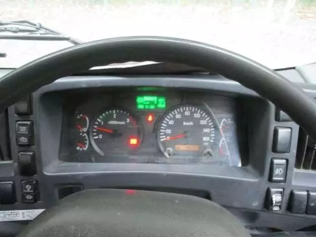 平成25年09月中古中型いすゞフォワードの画像38