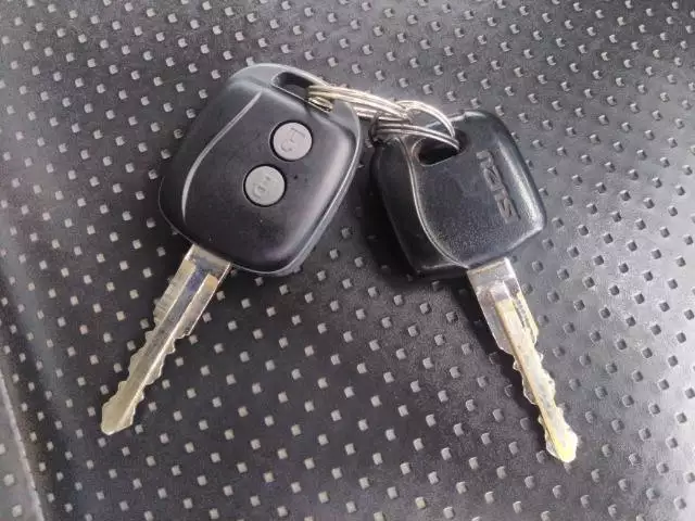 平成23年08月中古小型いすゞいすゞの画像35