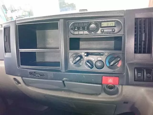 平成23年08月中古小型いすゞいすゞの画像37