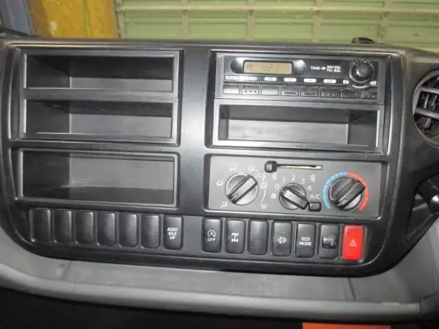 平成23年10月中古小型日野の画像24