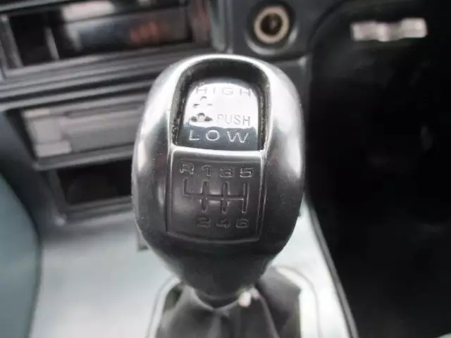 平成17年03月中古大型トラクタヘッド日産UDニッサンディーゼルの画像27