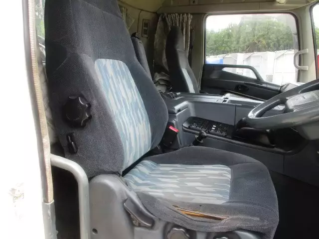 平成18年12月中古大型トラクタヘッド三菱ふそう三菱の画像47