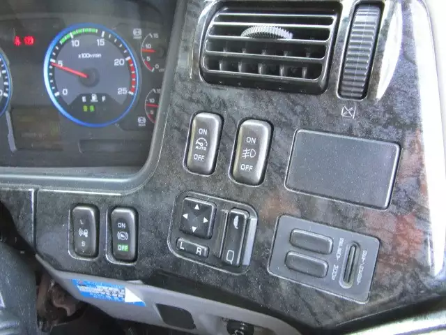 平成28年09月中古大型トラクタヘッド三菱ふそうスーパーグレートの画像33