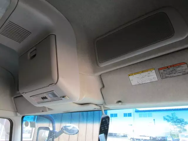 平成28年09月中古大型トラクタヘッド三菱ふそうスーパーグレートの画像42