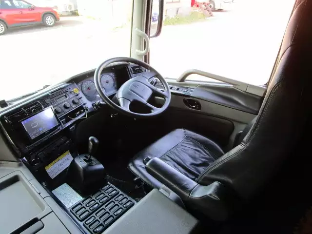 平成28年09月中古大型トラクタヘッド三菱ふそうスーパーグレートの画像46