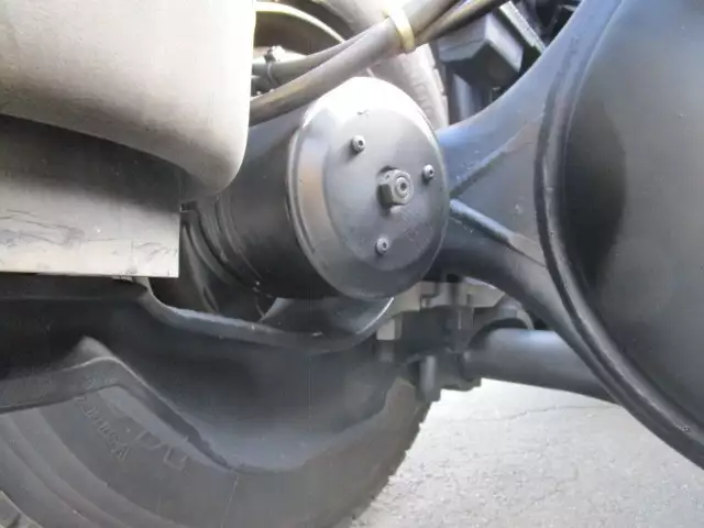 平成25年06月中古大型トラクタヘッド日産UDクオンの画像14