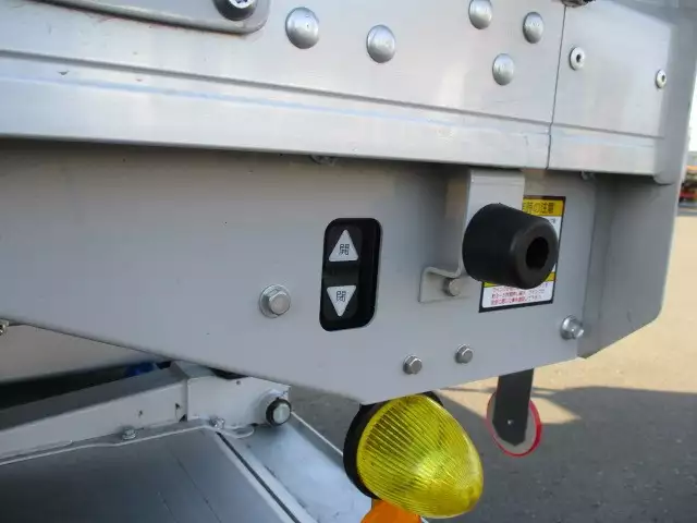 令和03年02月中古中型いすゞフォワードの画像25