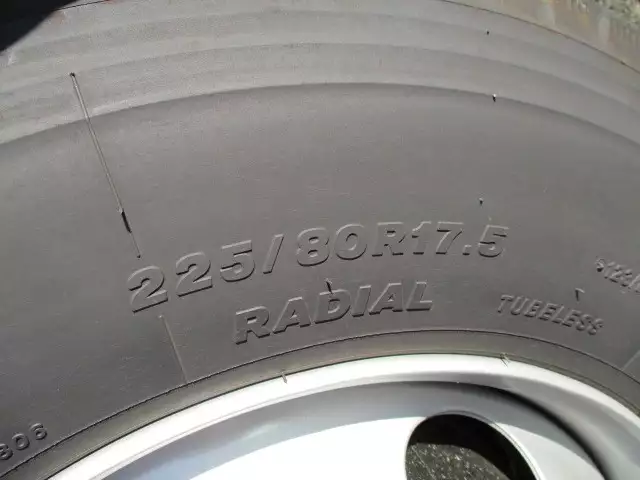 令和03年02月中古中型いすゞフォワードの画像54