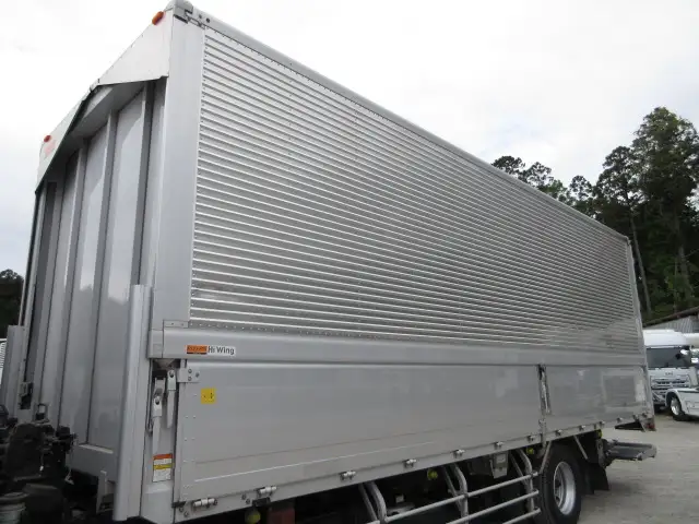 寒冷地仕様 日野 増トンウイング 7200ワイド 240馬力 MT 格納ゲート 積載:6,200kgの画像23