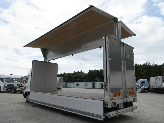 寒冷地仕様 日野 増トンウイング 7200ワイド 240馬力 MT 格納ゲート 積載:6,200kgの画像37