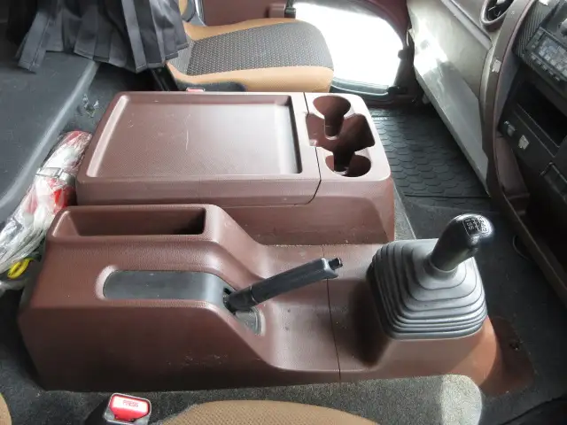 寒冷地仕様 日野 増トンウイング 7200ワイド 240馬力 MT 格納ゲート 積載:6,200kgの画像45