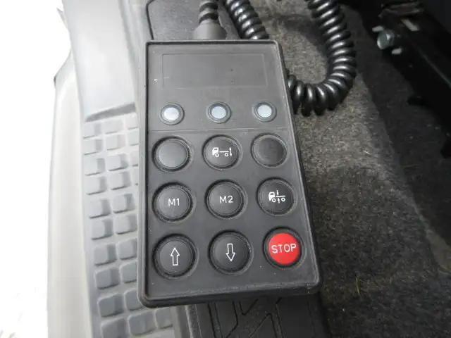 寒冷地仕様 日野 増トンウイング 7200ワイド 240馬力 MT 格納ゲート 積載:6,200kgの画像53