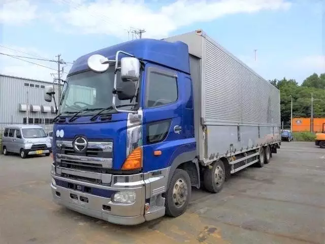 平成22年05月中古大型日野日野の画像1