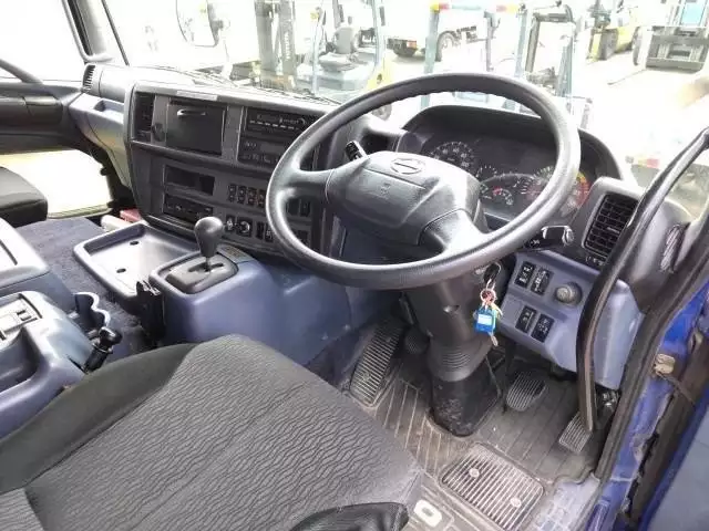 平成22年05月中古大型日野日野の画像9