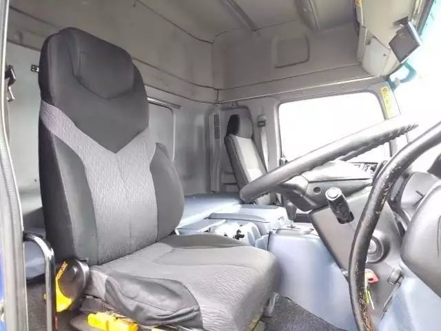 平成22年05月中古大型日野日野の画像10