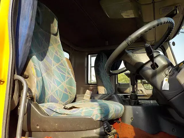 平成13年02月中古大型クレーン付日野日野の画像26