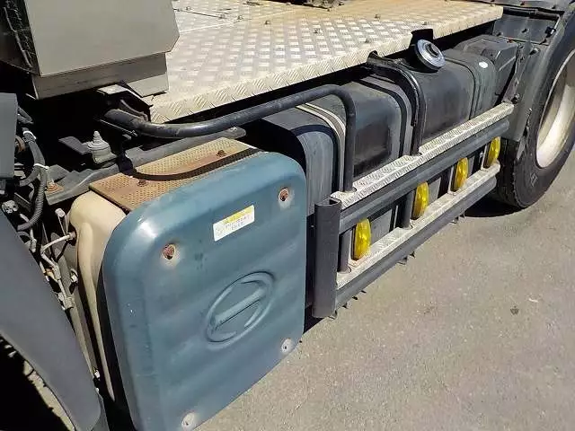 平成18年07月中古大型トラクタヘッド日野日野の画像22