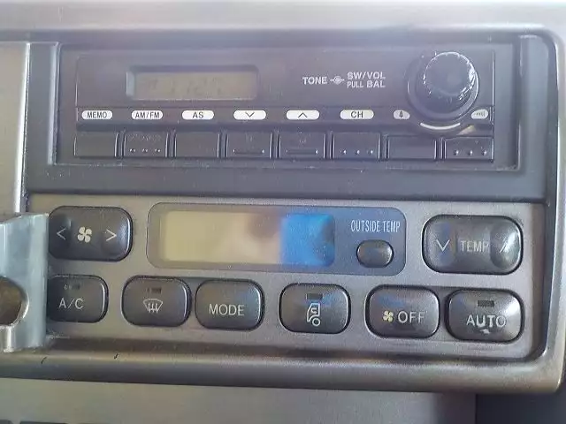 平成18年07月中古大型トラクタヘッド日野日野の画像49