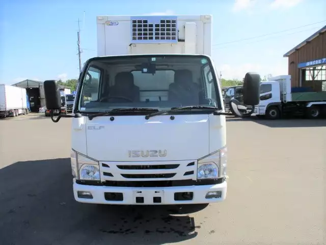 平成27年07月中古小型冷凍バン・ウィングいすゞいすゞの画像2