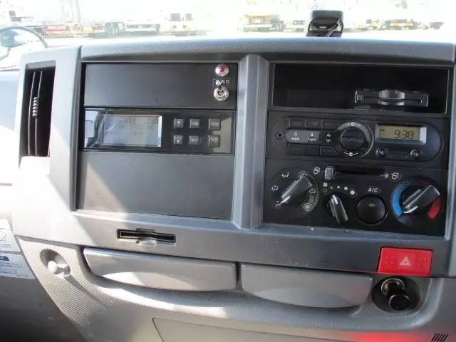 平成27年07月中古小型冷凍バン・ウィングいすゞいすゞの画像31