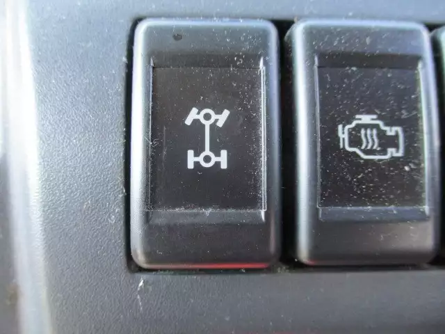 平成27年07月中古小型冷凍バン・ウィングいすゞいすゞの画像32