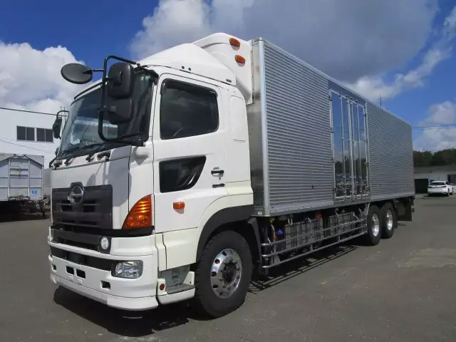 平成27年11月中古大型冷凍バン・ウィング日野プロフィアの画像1