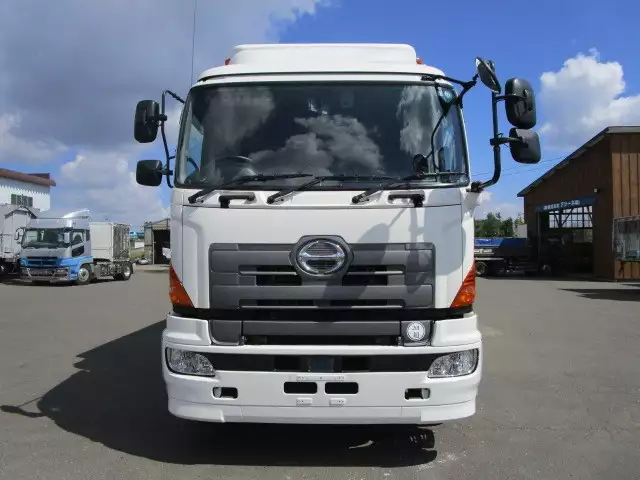 平成27年11月中古大型冷凍バン・ウィング日野プロフィアの画像2