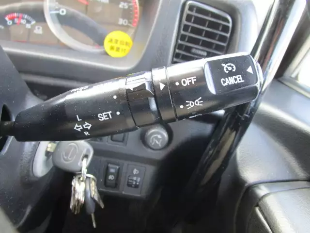 平成27年11月中古大型冷凍バン・ウィング日野プロフィアの画像34