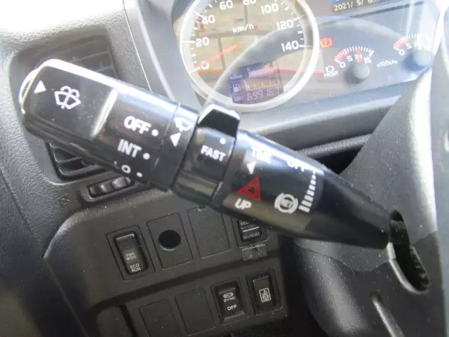 平成27年11月中古大型冷凍バン・ウィング日野プロフィアの画像36