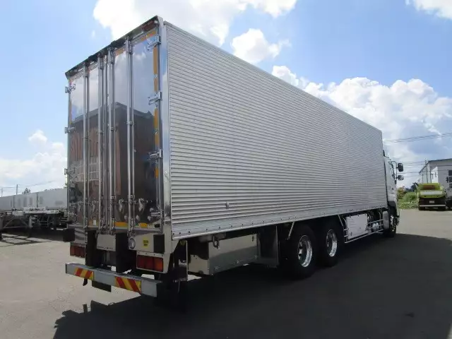 平成27年11月中古大型冷凍バン・ウィング日野プロフィアの画像5