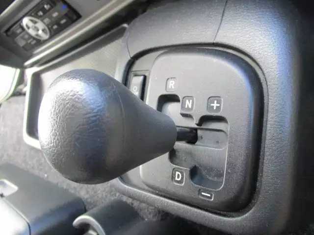 平成27年11月中古大型冷凍バン・ウィング日野プロフィアの画像41