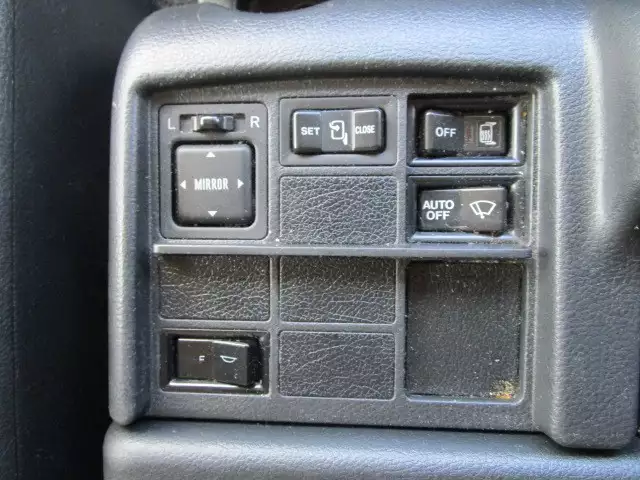 平成27年11月中古大型冷凍バン・ウィング日野プロフィアの画像42