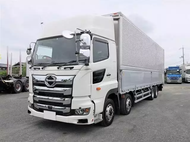 令和03年01月中古大型日野プロフィアの画像1