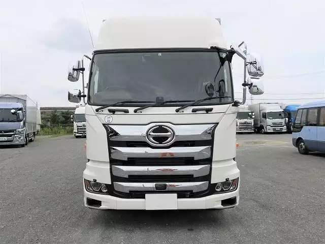 令和03年01月中古大型日野プロフィアの画像2