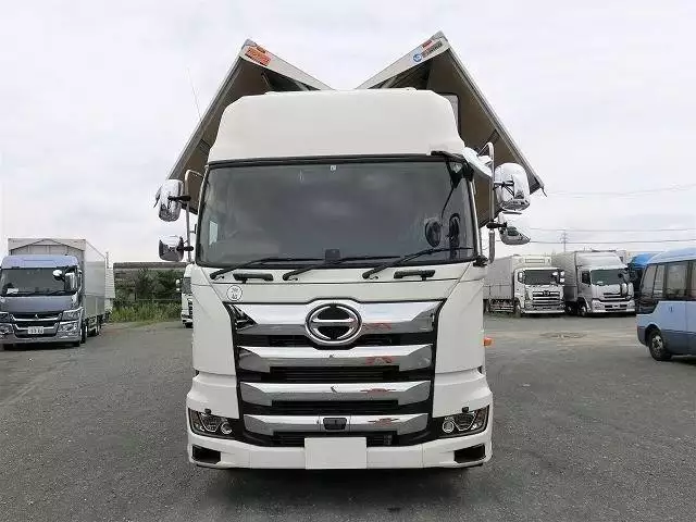 令和03年01月中古大型日野プロフィアの画像14