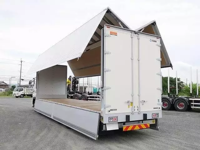 令和03年01月中古大型日野プロフィアの画像18