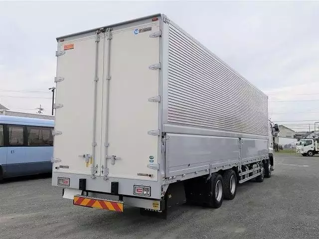 令和03年01月中古大型日野プロフィアの画像4