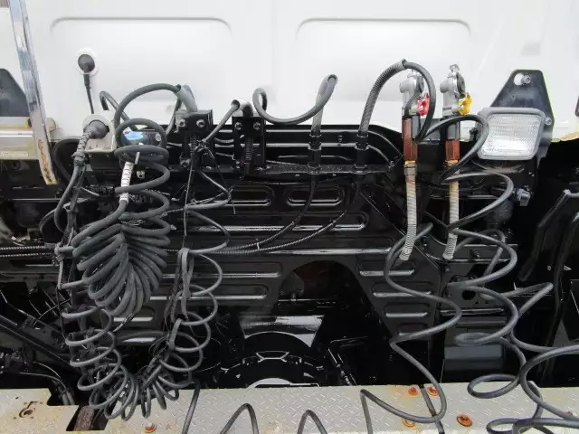 平成24年03月中古大型トラクタヘッド日野プロフィアの画像15