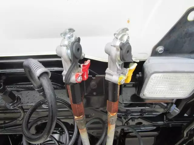 平成24年03月中古大型トラクタヘッド日野プロフィアの画像16