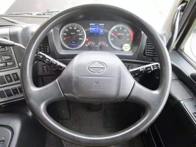 平成24年03月中古大型トラクタヘッド日野プロフィアの画像25